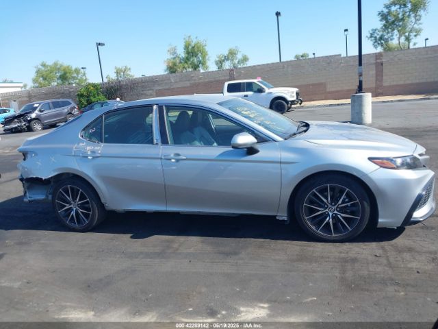 4T1G11AK3MU602600 Toyota CAMRY SE