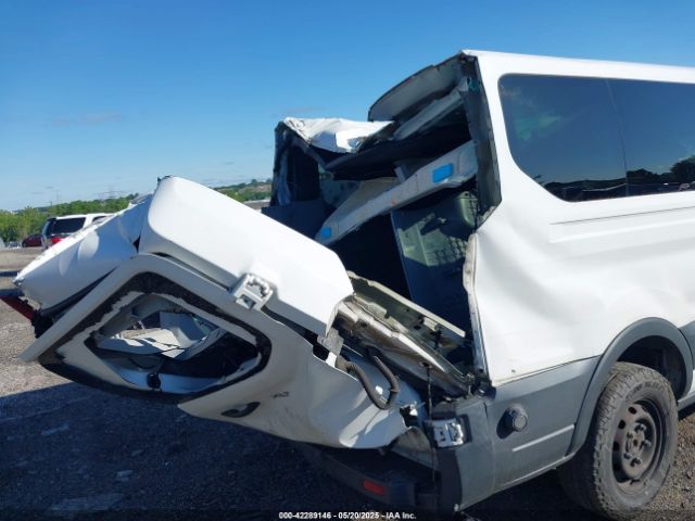 1FBZX2ZM1GKB18694 Ford Transit-350 Xlt