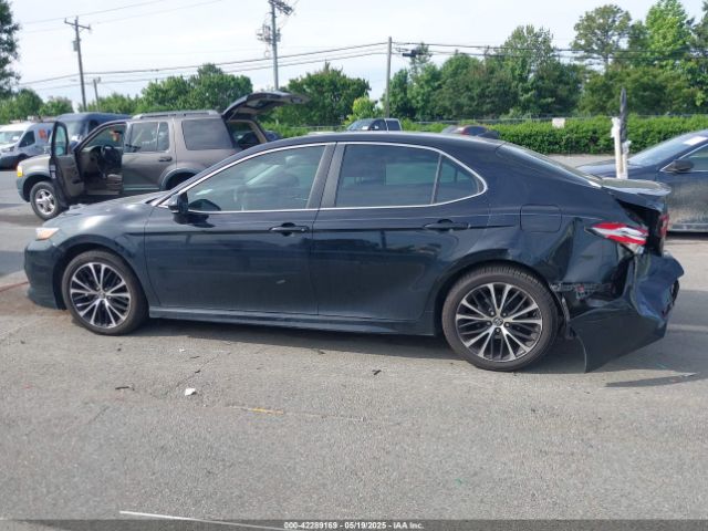 4T1B11HK2KU281694 Toyota CAMRY SE