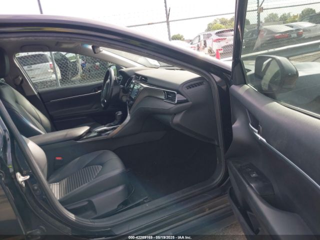 4T1B11HK2KU281694 Toyota CAMRY SE