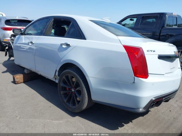2018 CADILLAC CTS-V 1G6A15S60J0123303 Photo 2