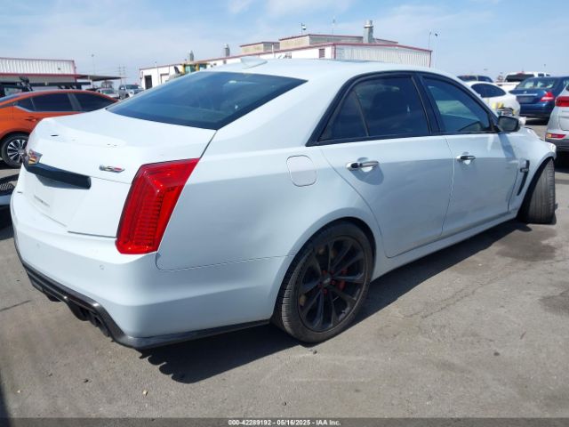 2018 CADILLAC CTS-V 1G6A15S60J0123303 Photo 3
