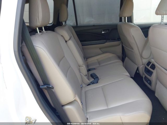 5FNYF6H93HB007898 Honda Pilot Touring