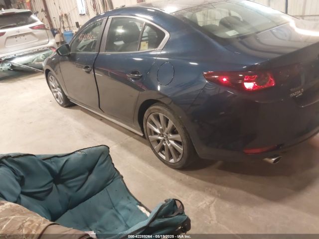 2021 MAZDA MAZDA3 3MZBPBCLXMM251212 Photo 2
