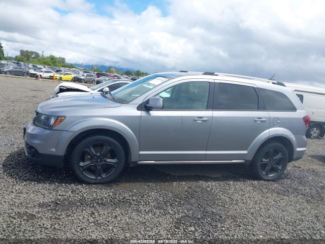 3C4PDDGG1JT386879 Dodge Journey Crossroad Awd