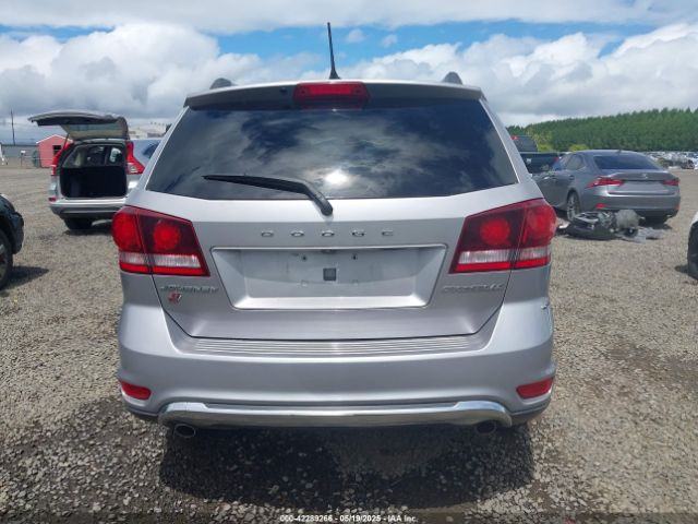 3C4PDDGG1JT386879 Dodge Journey Crossroad Awd