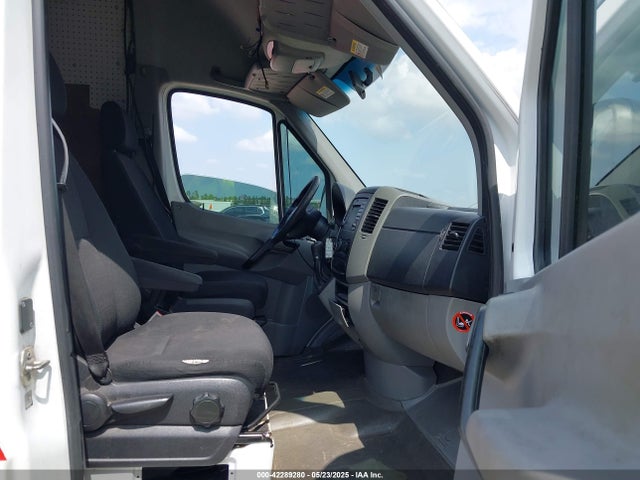 Aukcja sprzedaży 2015 Mercedes-benz Sprinter 2500 High Roof, vin: WD3PE8DC4F5991258, numer aukcji: 42289280