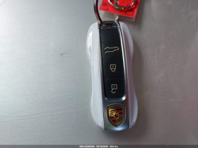 2019 PORSCHE CAYENNE WP1AA2AY3KDA14678 Photo 10