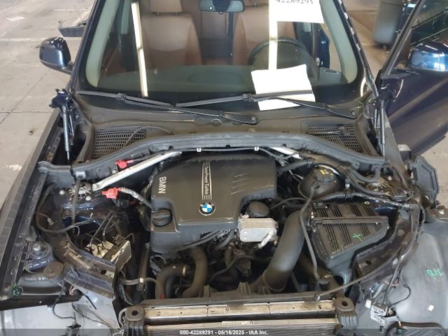 2016 BMW X3 5UXWX9C51G0D73738 Photo 9
