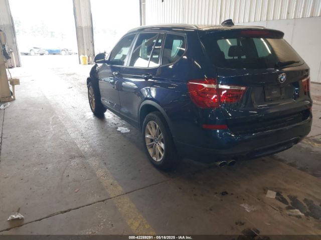 2016 BMW X3 5UXWX9C51G0D73738 Photo 2