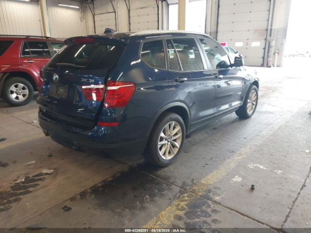 2016 BMW X3 5UXWX9C51G0D73738 Photo 3