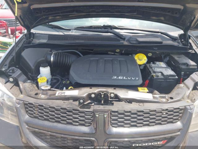 2C4RDGEG7JR222052 Dodge Grand Caravan Gt