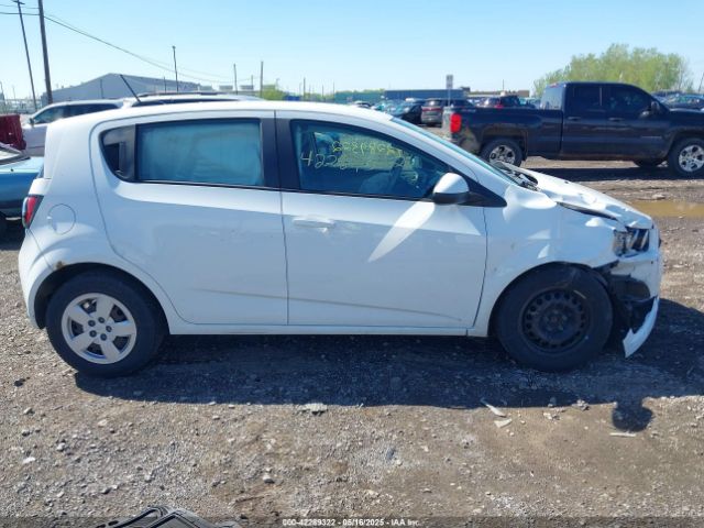 1G1JA6SG1G4178123 Chevrolet Sonic Ls Auto