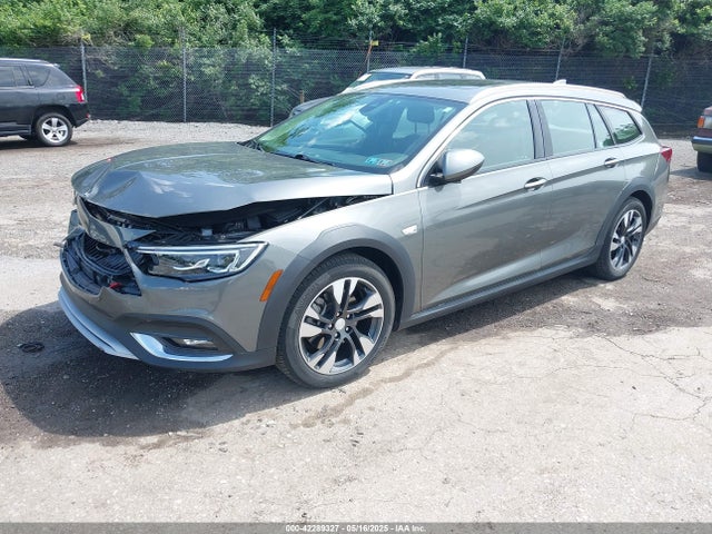W04GV8SX5K1019420 Buick Regal Tourx Awd Essence