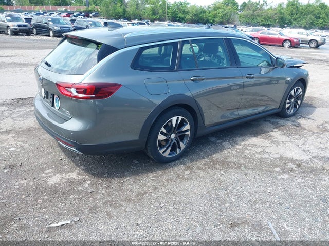W04GV8SX5K1019420 Buick Regal Tourx Awd Essence