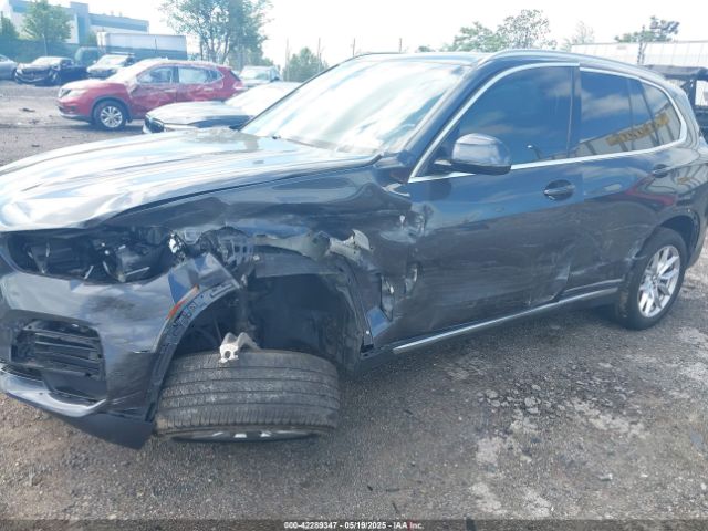 2019 BMW X5 5UXCR6C52KLL40747 Photo 5