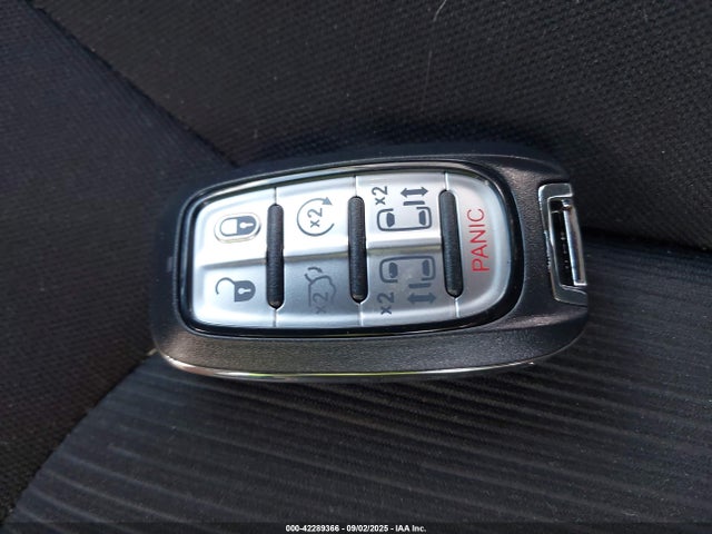 Chrysler Voyager 2024 2C4RC1CG9RR150964 Image 11
