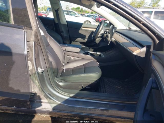2023 TESLA MODEL 3 5YJ3E1ECXPF482320 Photo 4