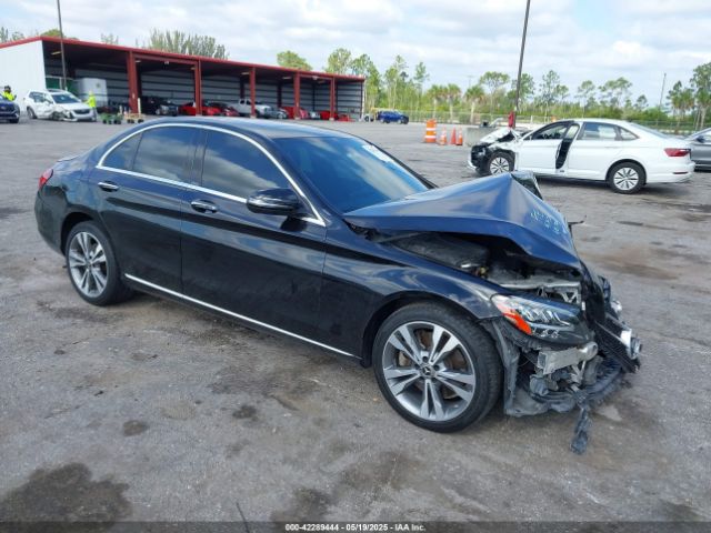 2021 MERCEDES-BENZ C 300 W1KWF8DB0MR610135