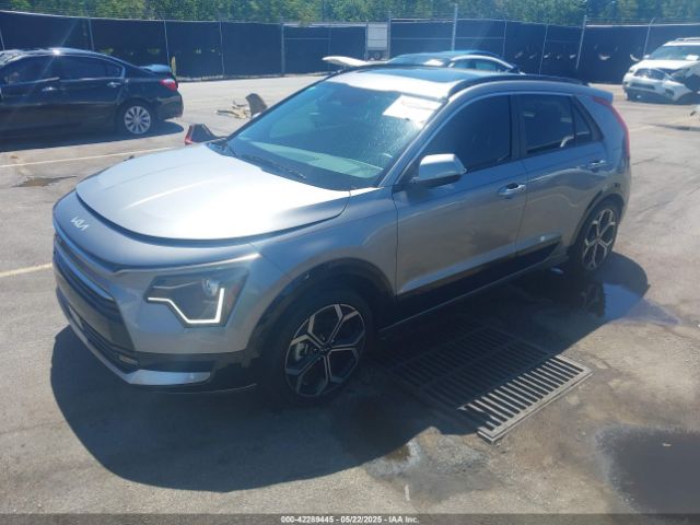 KNDCR3LE7P5058017 KIA Niro Ex Touring