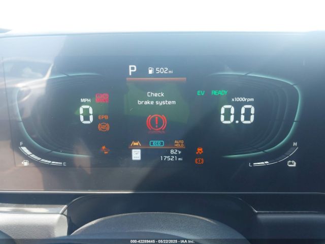 KNDCR3LE7P5058017 KIA Niro Ex Touring