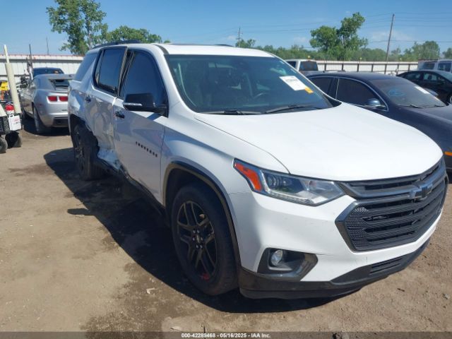 1GNEVKKW2KJ104949 Chevrolet Traverse Premier