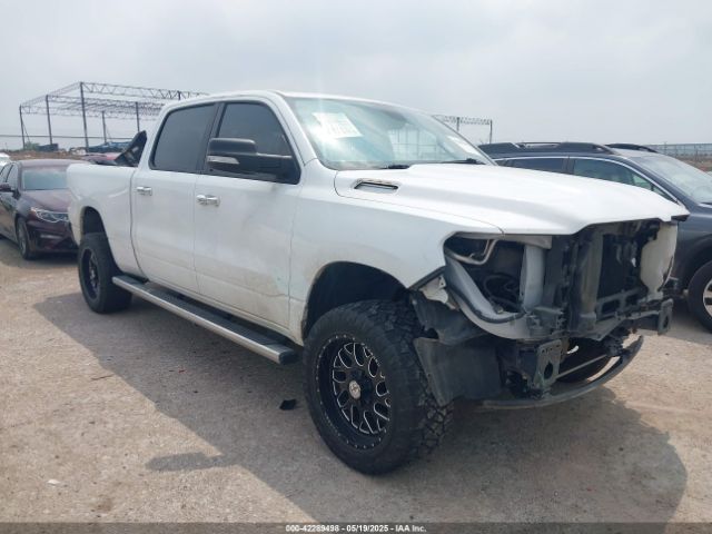 2019 RAM 1500 1C6SRFMT9KN644227