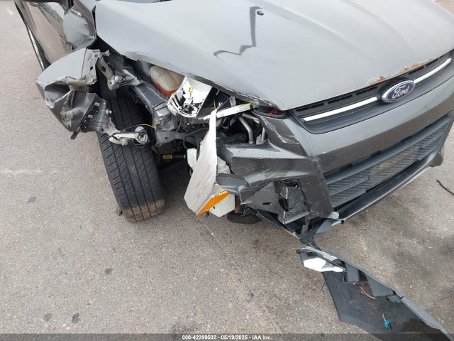 1FMCU9GXXFUC43210 Ford 2015