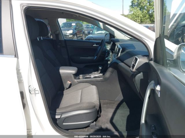 2022 KIA SPORTAGE KNDPMCAC6N7005604 Photo 4