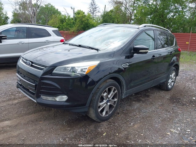 1FMCU9J91GUB35876 Ford Escape Titanium