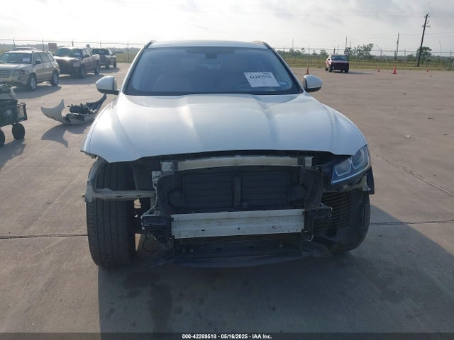 Jaguar s/c lev3 sulev30 2017 SADCJ2BV1HA091773 Image 12