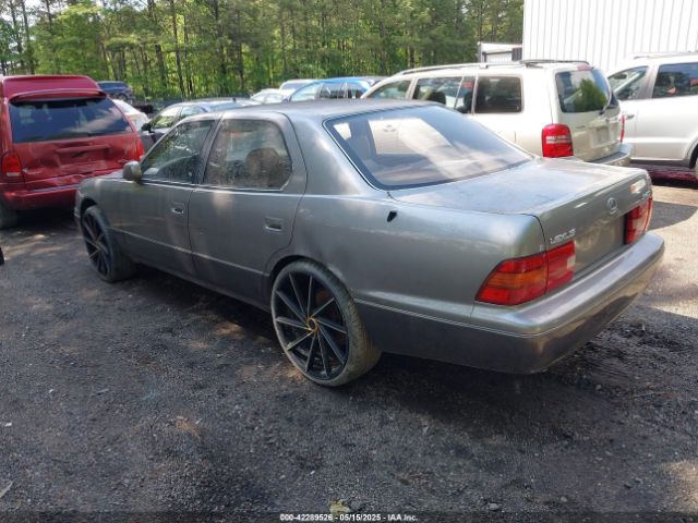 1995 LEXUS LS JT8UF22E9S0018339 Photo 2