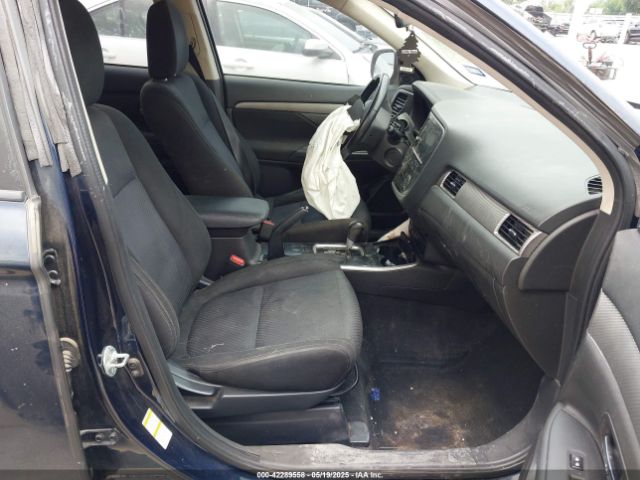 2017 MITSUBISHI OUTLANDER JA4AD3A31HZ065363 Photo 4