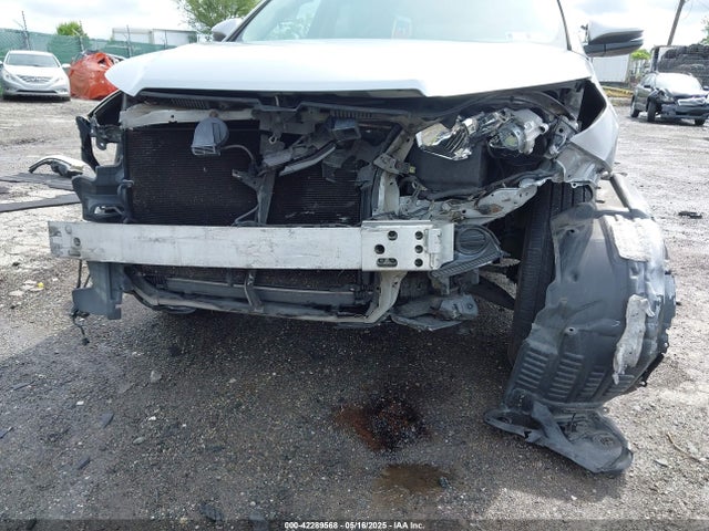 Toyota Highlander Le V6 2014 5TDBKRFH4ES048559 Image 6