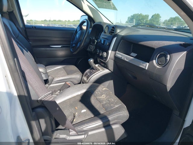 Продаж на аукціоні авто 2014 Jeep Compass Latitude, vin: 1C4NJCEB7ED854367, номер лоту: 42289578