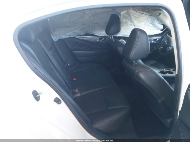 JN1BV7AP4FM353666 Infiniti 2015