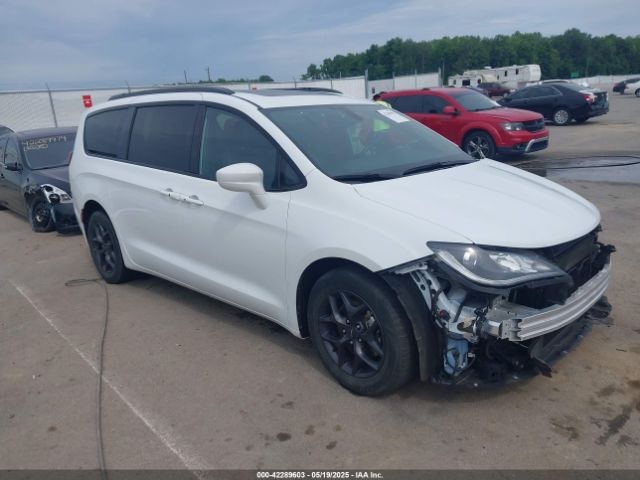 2018 CHRYSLER PACIFICA 2C4RC1EG2JR292994 Photo 0