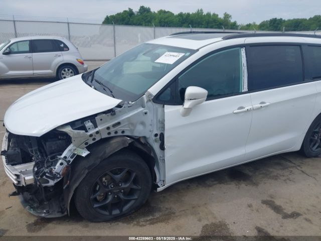2C4RC1EG2JR292994 Chrysler Pacifica Touring L Plus