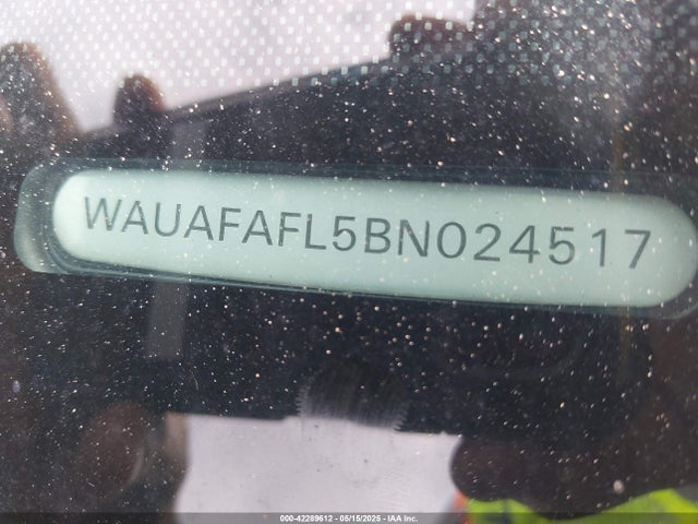 2011 AUDI A4 WAUAFAFL5BN024517 Photo 8
