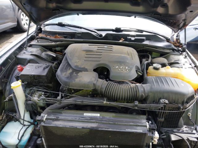 2C3CDZAG1JH143140 Dodge Challenger Sxt Plus