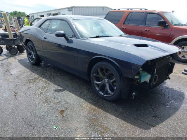 2C3CDZAG1JH143140 Dodge Challenger Sxt Plus
