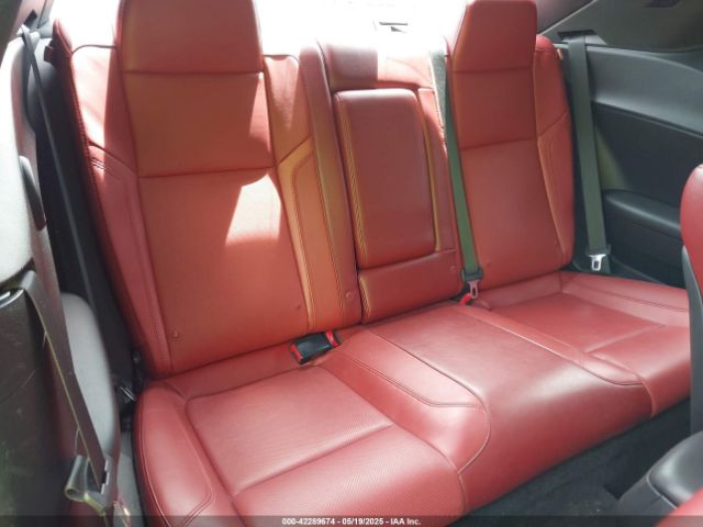 2C3CDZAG1JH143140 Dodge Challenger Sxt Plus