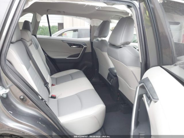 JTMC1RFV6KJ004018 Toyota Rav4 Xle Premium