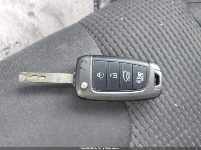 2019 HYUNDAI SANTA FE 5NMS2CAD3KH022518 Photo 10