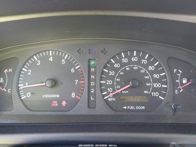 Продаж на аукціоні авто 2000 Toyota Sienna Xle, vin: 4T3ZF13C8YU197573, номер лоту: 42289728