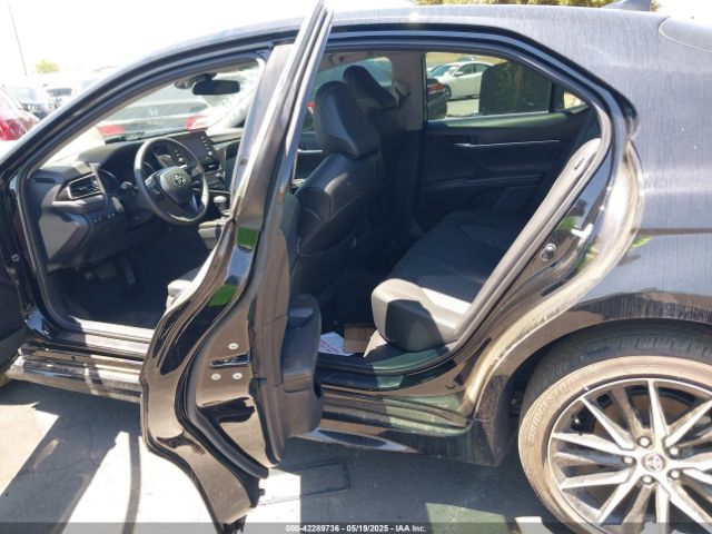 4T1G11AKXRU260733 Toyota CAMRY SE