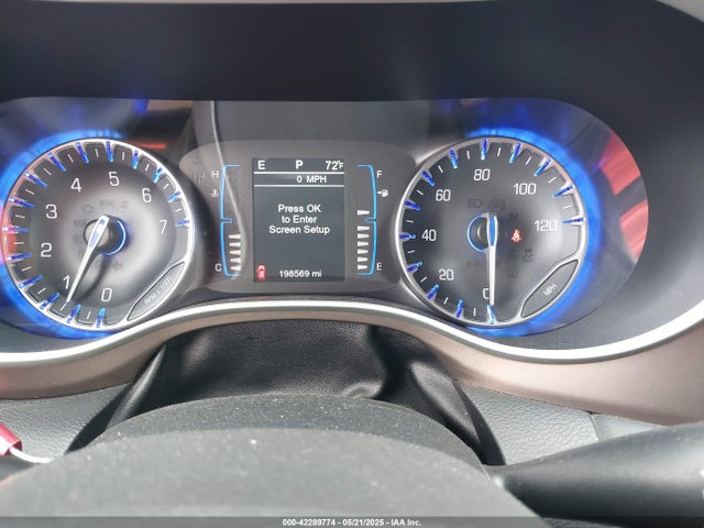 Chrysler 2017 2017 2C4RC1BGXHR539113 Image 7