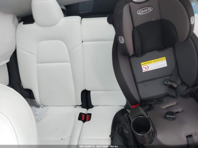 2021 TESLA MODEL Y 5YJYGAED8MF173496 Photo 7