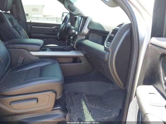 2021 RAM 1500 1C6SRFFT9MN577936 Photo 4