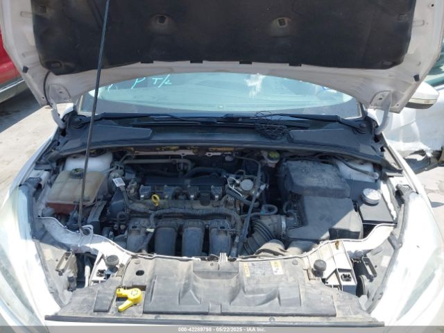 1FADP3N24GL340470 Ford Focus Titanium